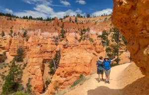 Hikers exploring hoodoo formations during a Bryce Canyon day trip from Kanab